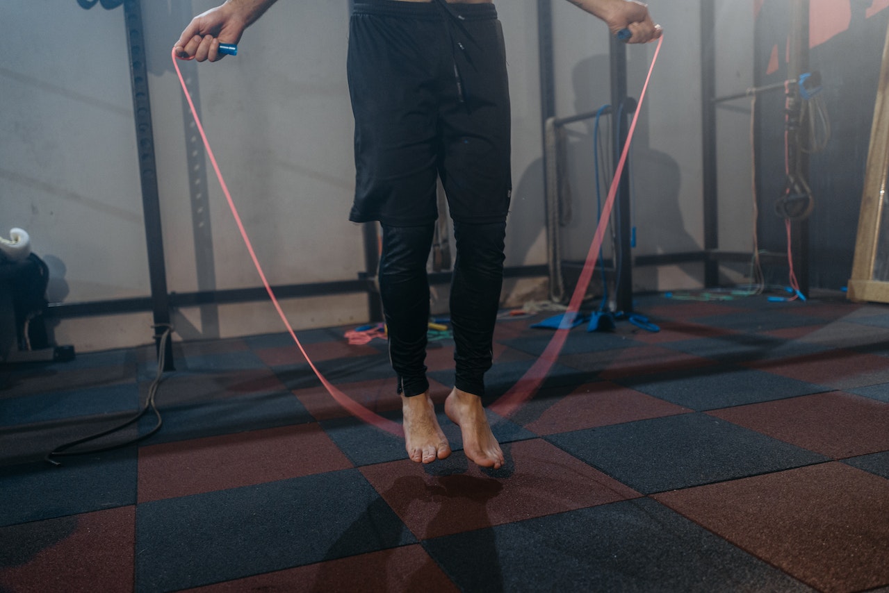 8 healthy benefits of jumping rope